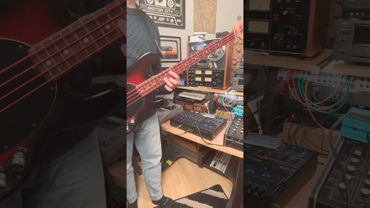 this bass doesn’t sound like a bass