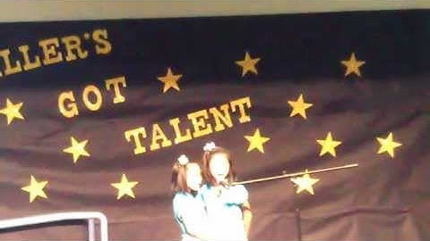 Rachel Amanda sing at Faller school