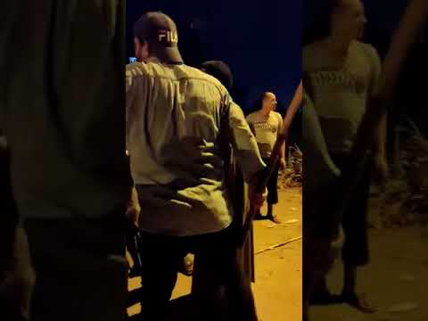 عائلة سليم ومغيث بالباجور منوفيه يتهجمون بالعصي والسلاح علي بيت عائلة حجازى لايوجد به إلا النساء