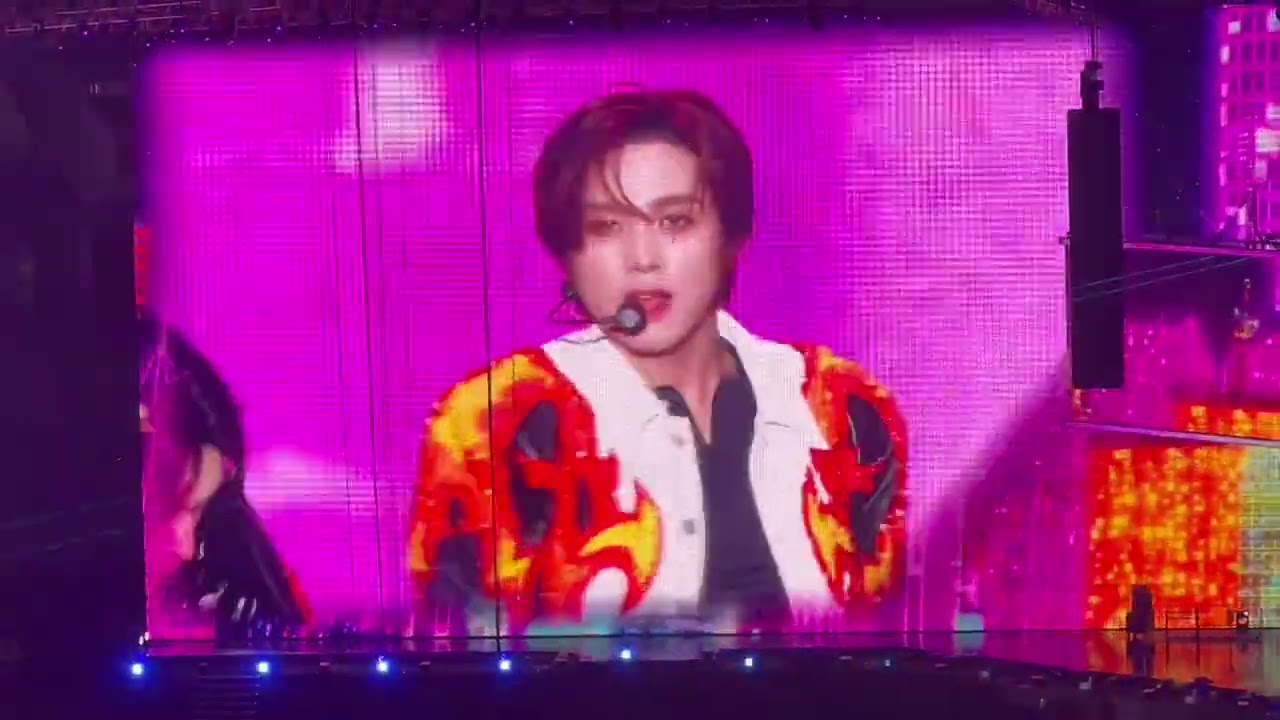 NCT DREAM - Back to the Future (BTTF) | THE DREAM SHOW 4 in SEOUL