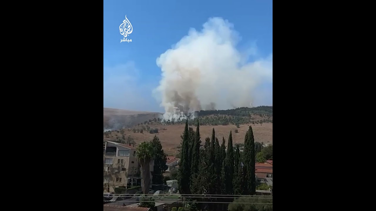 مشاهد متداولة لسقوط عدد من القذائف شمالي إسرائيل