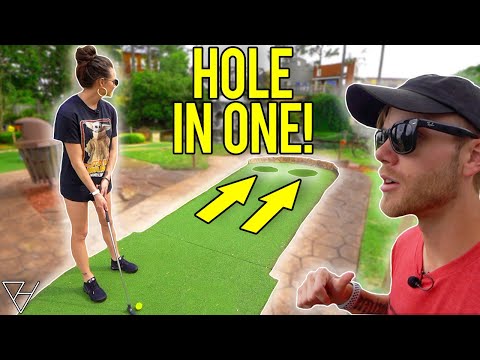 We Both Get A Mini Golf Hole In One at Celebration Station!