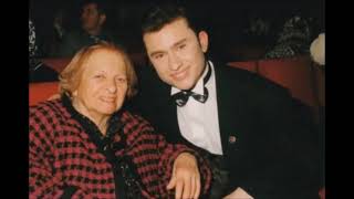 Söz: Onur Akay & Müzik Ve Yorum: Semahat Özdenses - Sesini Duydun Mu Hiç Bülbüllerin
