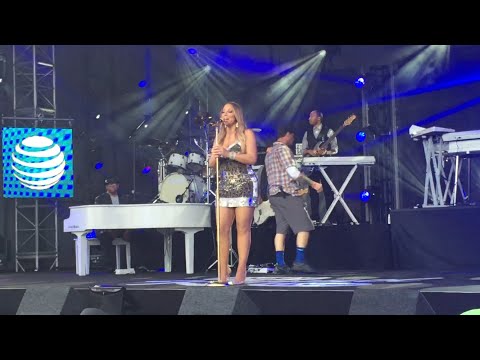 Mariah Carey performing \