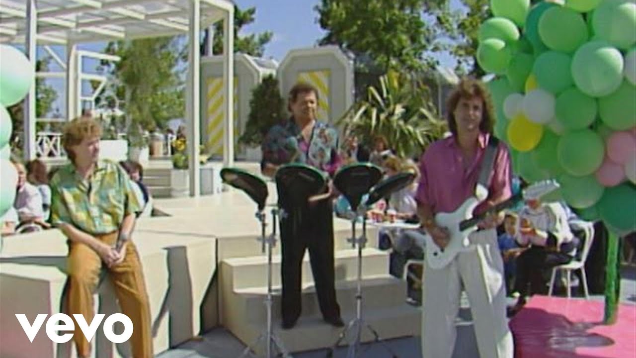 Die Flippers - Sommerwind (ZDF Fernsehgarten 16.07.1989) (VOD) Die Flippers - Sommerwind (ZDF Fernsehgarten 16.07.1989) (VOD)