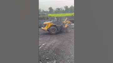LIUGONG 5-TONS WHEEL LOADED COAL LOADING VIDEO #liugong #video #loading #loader #coalmining #bs4
