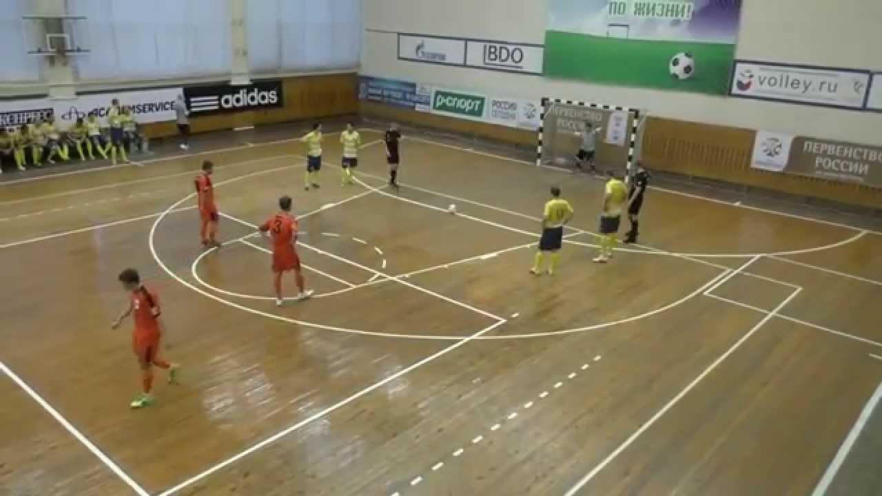 Антон Попов (МФК Мытищи) взял 6-метровый