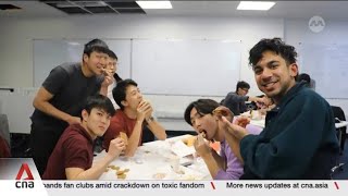 Singaporeans living overseas bringing CNY traditions to their doorsteps