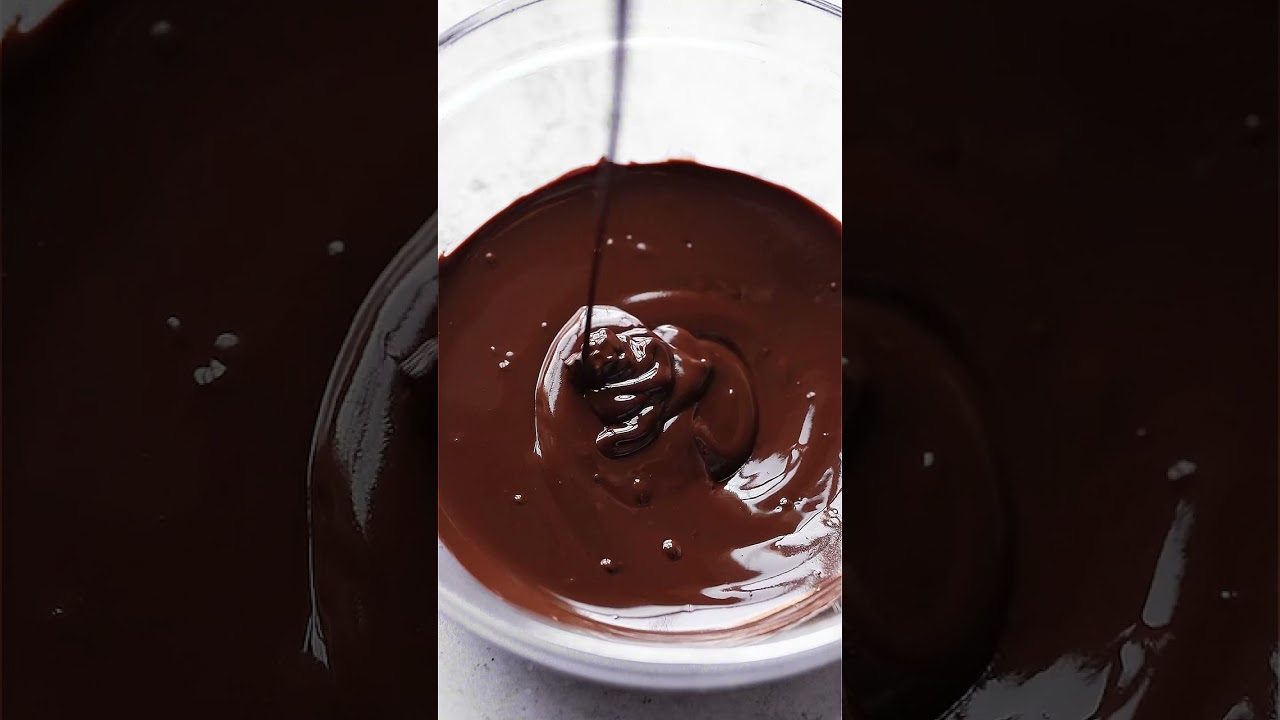 Pomegranate Pistachio Chocolate Bites