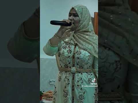 شيخة زينة افلو