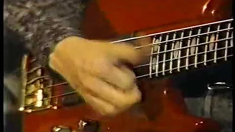 Tim Landers slap bass solo with Tom Scott band - 1...