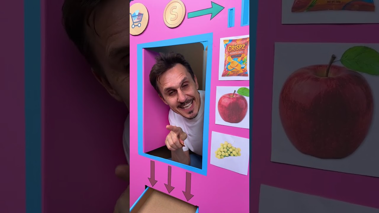 Superhero Needs Food – Watch Him Earn a Coin! 🦸‍♂️💰🍎