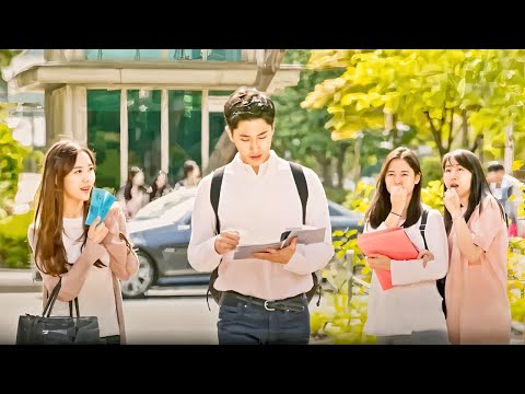 شاب وسيم جدا بينضم للجامعة وكل البنات بتحبه بس مايعرفوش انه يقدر يقرا افكارهم