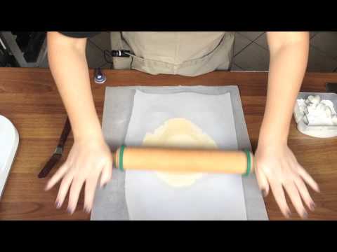 Βίντεο: Πώς να φτιάξετε ένα απλό μπισκότο στο σπίτι