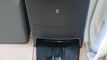 Deebot Omni 1 cleaning sink is full problem solved.