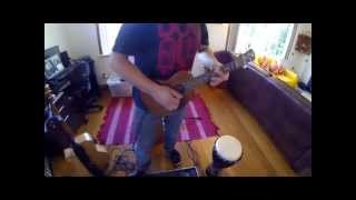 Video thumbnail of "CaXaLoTe - La Danza de los Mirlos - Ukulele live looping"