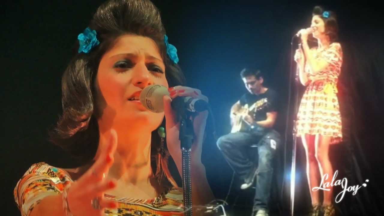 Lala Joy en première partie de M Pokora fin 2012.