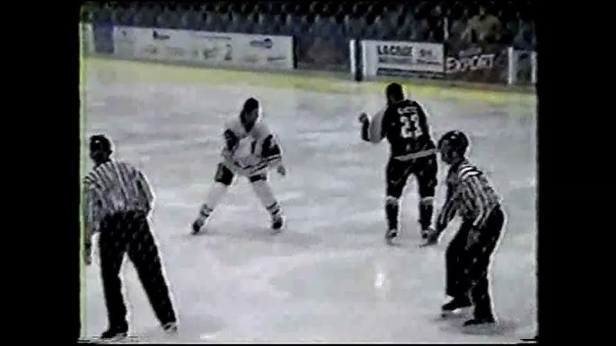 NAHL - Brad Wingfield vs. Patrick Cote 