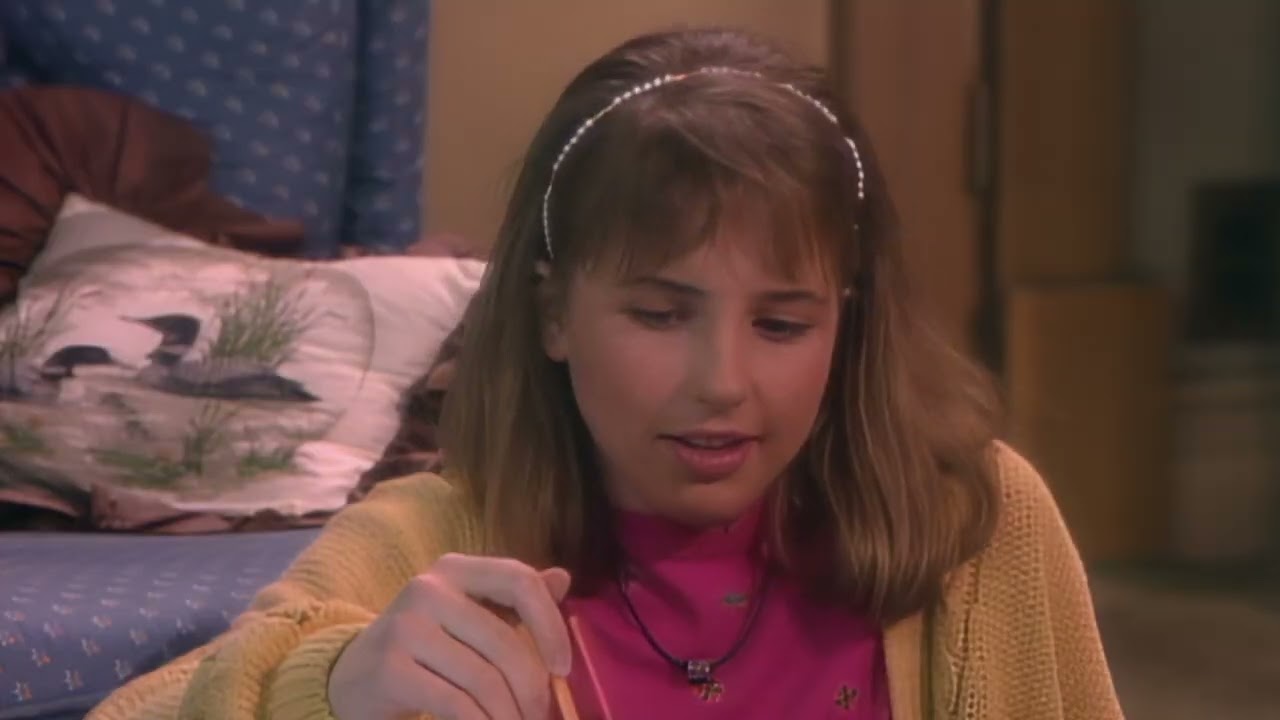 Roseanne Season 2, Episode 24 - Happy Birthday