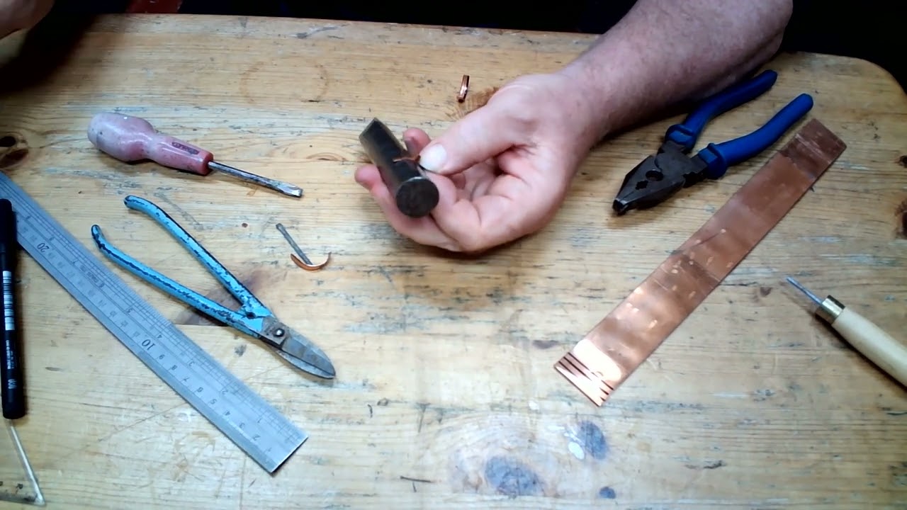 Cillian Ó'Briain fitting looped Bridles to uilleann pipe reeds