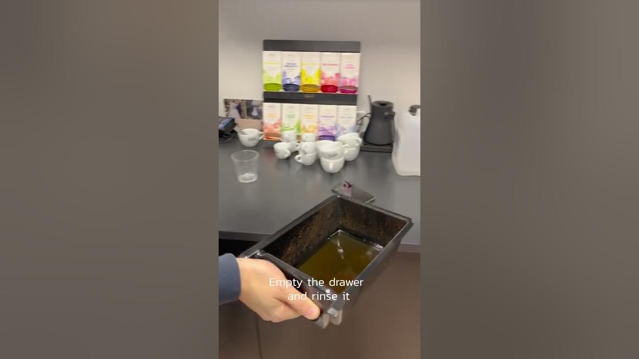 Step by step milk cleaning on Eversys YouTube