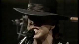 Stevie Ray Vaughan - Crossfire chords