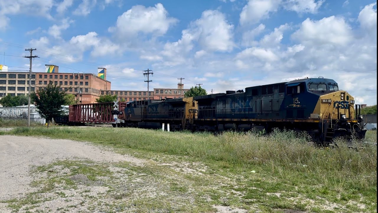 CSX #15/CSX #81 CW44AC DUO & 34 cars on L303 in Grand Rapids 07/05/24 ...