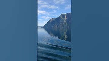 002 20250830 110502 GOOD cruising Romsdalsfjorden movie