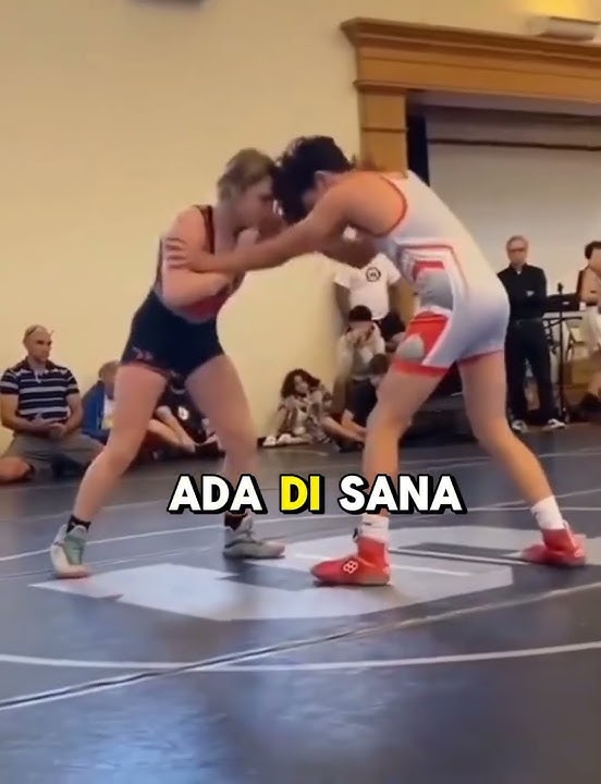 Pertandingan gulat paling aneh antara gadis dan anak laki-laki❗#shorts