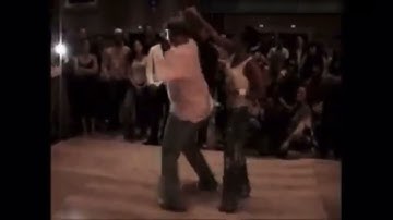 Magna Gopal & Jesus ‘Pupy’ Perez (incredible one arm salsa dance)