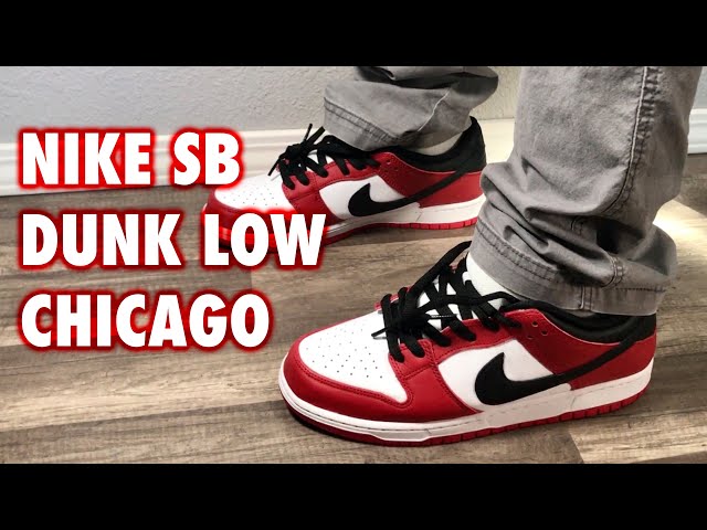 Nike SB Dunk Low Chicago Review, On Foot & Sizing - YouTube