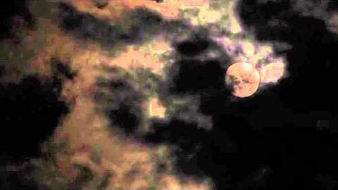 Full Moon night | Time lapse video |  Moving clouds |