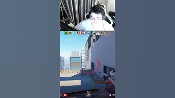 CS2 - W key with an AWP