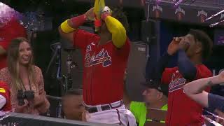 Sean Murphy lifts a 459 foot two run homer