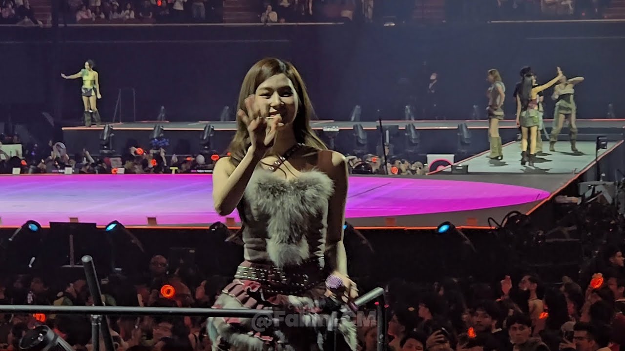 260124 TWICE 트와이스 - YES OR YES | THIS IS FOR 6th World Tour - LA Day 3 | 직캠 FANCAM