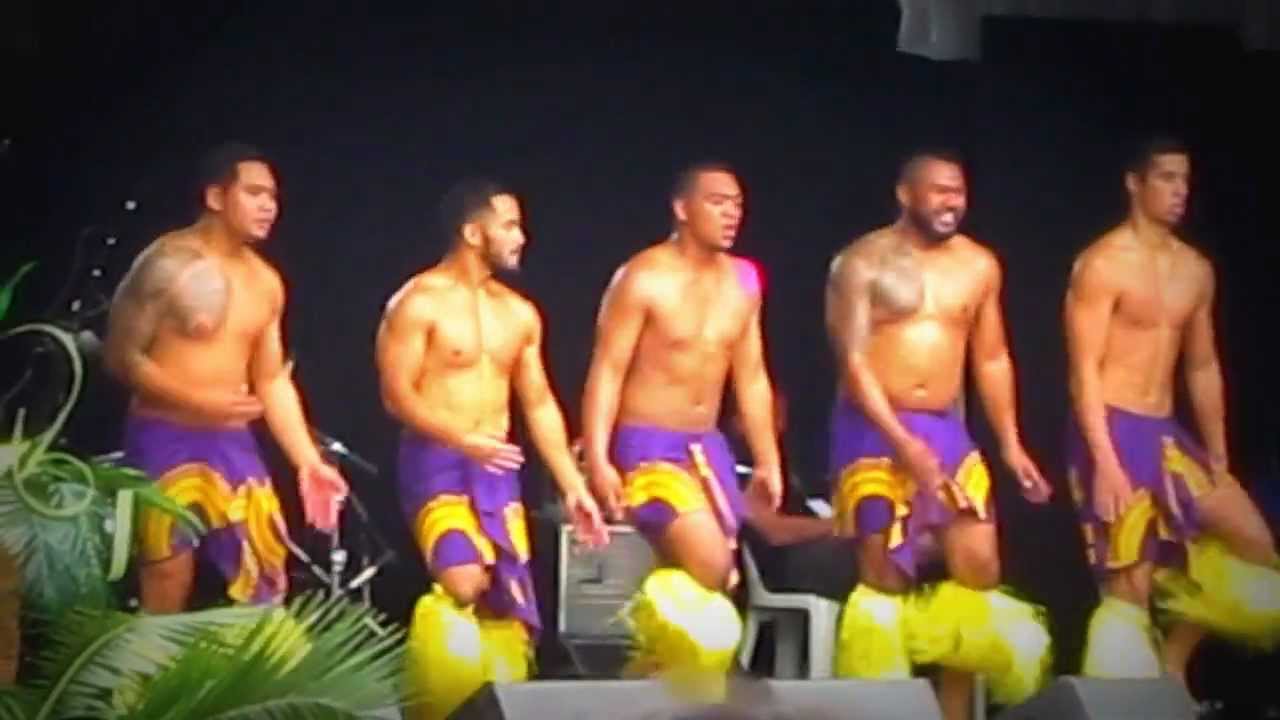 Deelicious dance crew performs at Pasifika 2012
