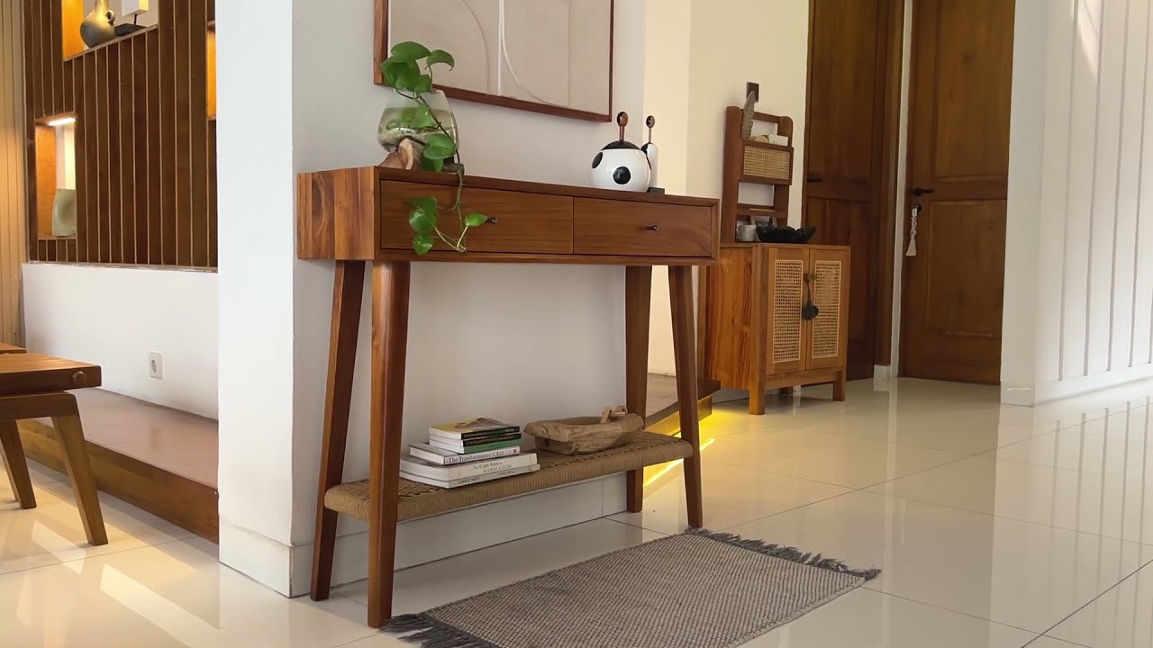 Elegant Solid Teak Wood Console Table - Add a Classic Touch to Your Space!