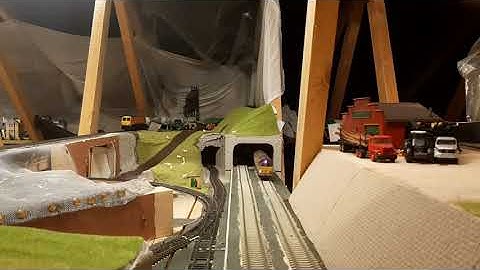 Bachmann class 66, Howes esu sound locomotive