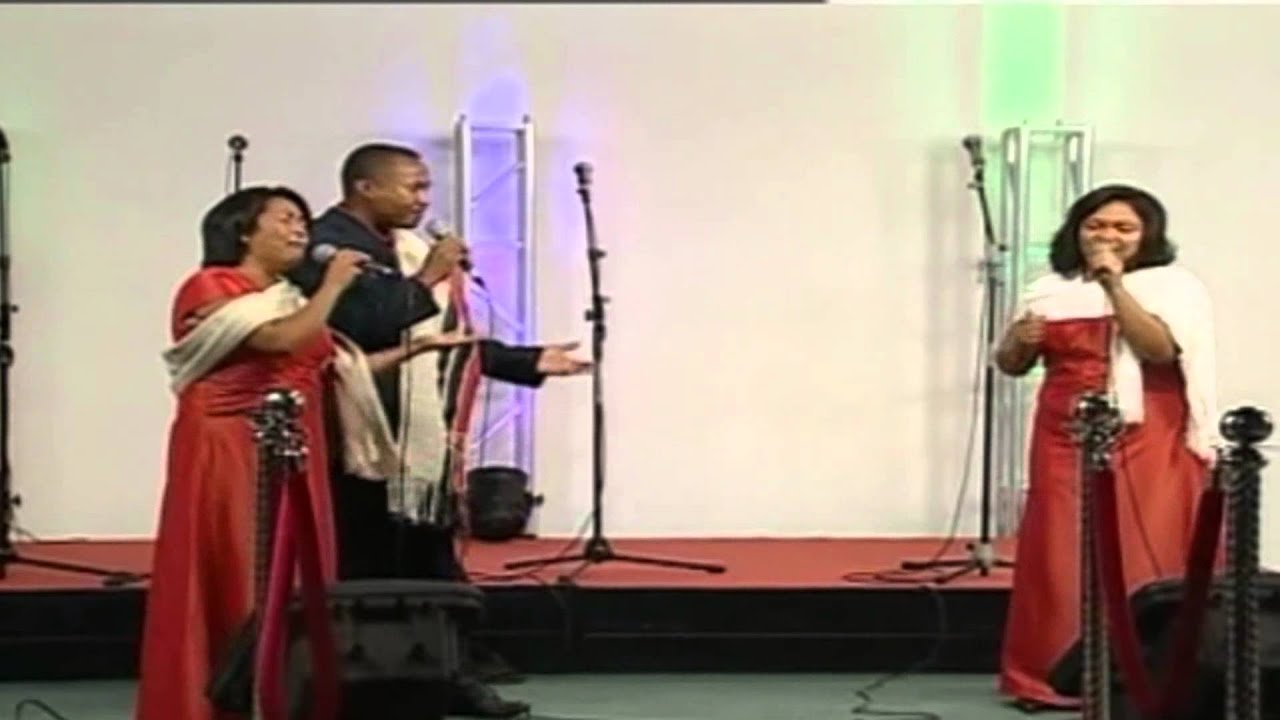 Mbola manina ve -  SOLIKA ( Naka RABEMANANTSOA )