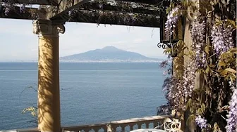 Andrea Colombari - O Sole Mio - 10 most popular Italian Neapolitan songs performed on mandolin Andrea Colombari - O Sole Mio - 10 most popular Italian Neapolitan songs performed on mandolin