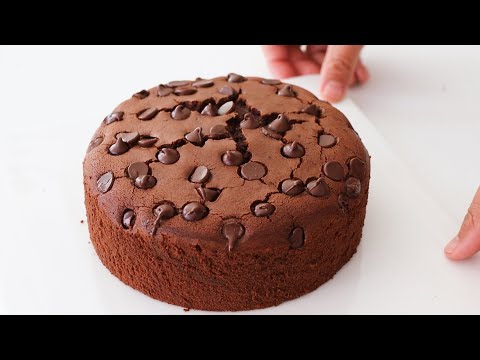 A new way to make brownie cake! Best chocolate cake Ive ever had! Extremely soft and delicious