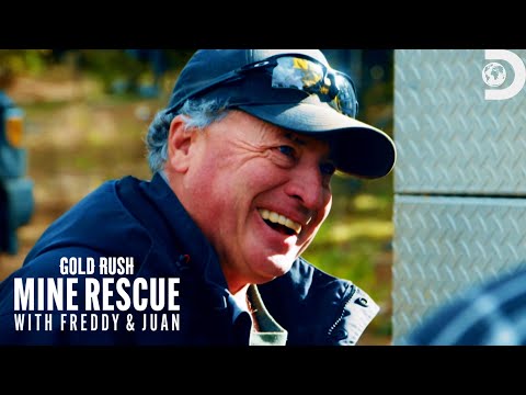 Freddy and Juan's Game-Changing 2-Hour Test on New Wash Plant | Gold Rush: Mine Rescue | Discovery