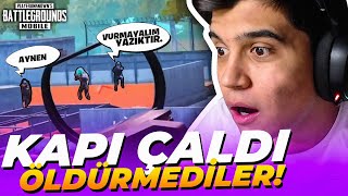 SAVAŞ ORTASINDA KAPI ÇALDI?? NE GELDİ? | PUBG Mobile Sanhok Gameplay