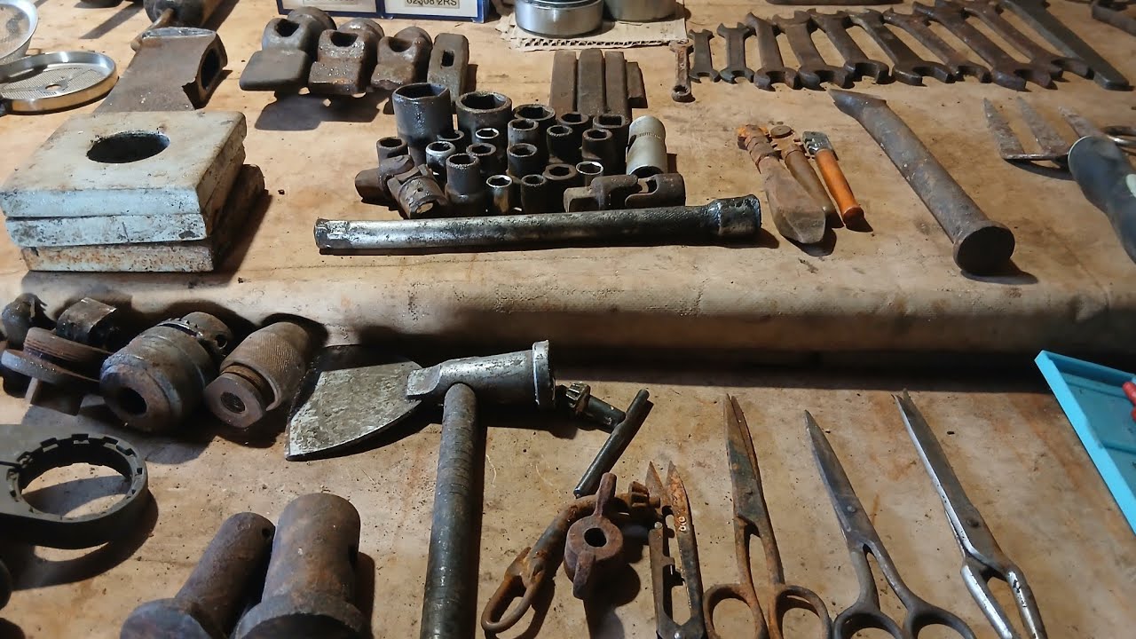 Барахолка на дому. Инструменты. Стальные пластины. Электроды. Подшипники. Разное.