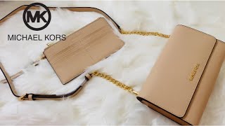 Michael Kors 3-In-1 Crossbody Bag