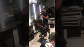 Séance de Masterclass à la boutique MAC en compagnie du Makeup artiste Marco #maccosmeticsafrica screenshot 4
