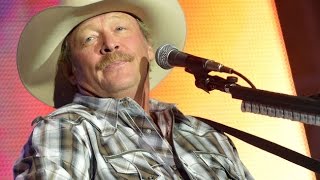 Watch Alan Jackson Walkin The Floor Over Me video