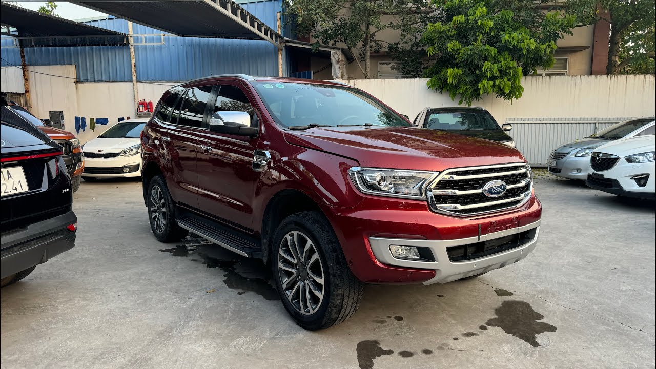 Ông vua phân khúc gần cao SUV Ford Everest 2019 bản cao cấp titanium