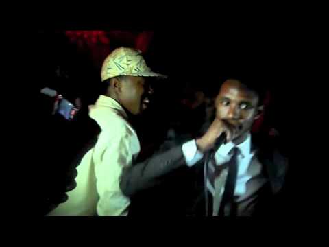 UNI - "Special" ft. Charlie Wilson LIVE at Bubble ...