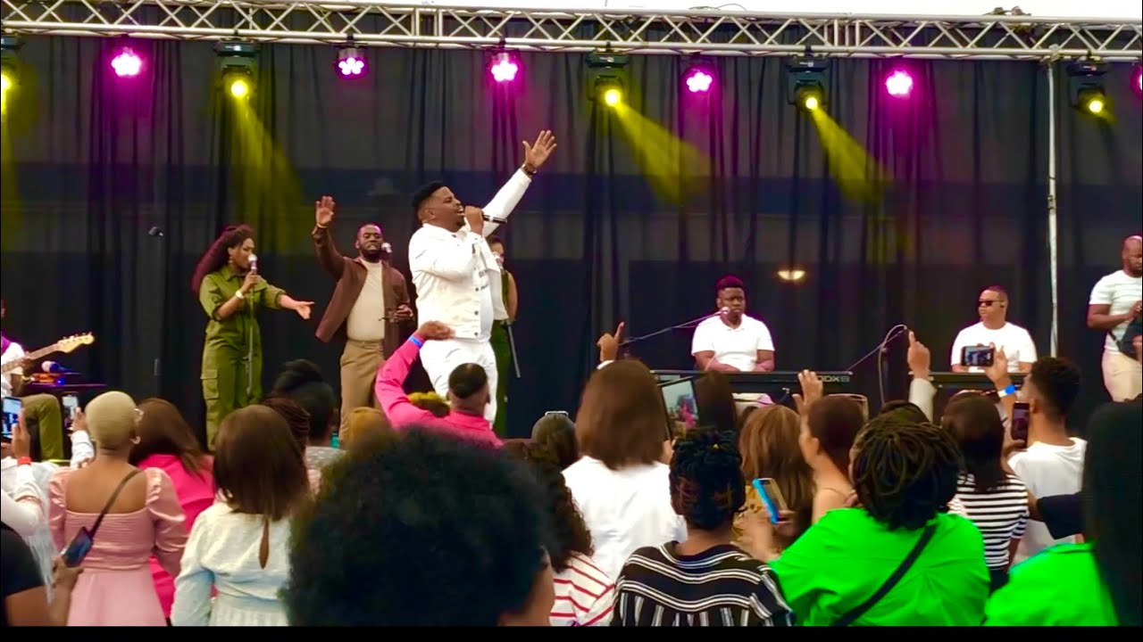 ngidinga-wena-by-vuyo-nombila-live-in-cape-town-youtube